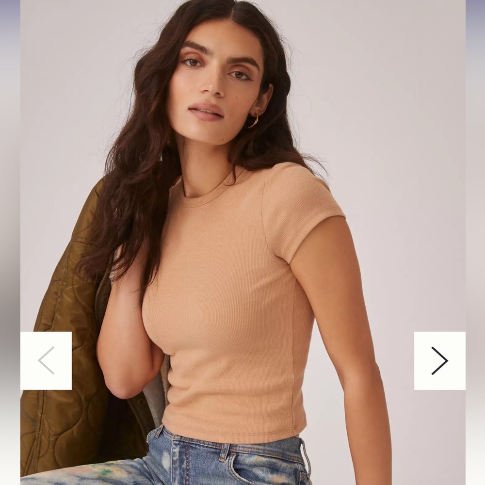 The Blair Baby Tee by Maeve: Cropped Edition